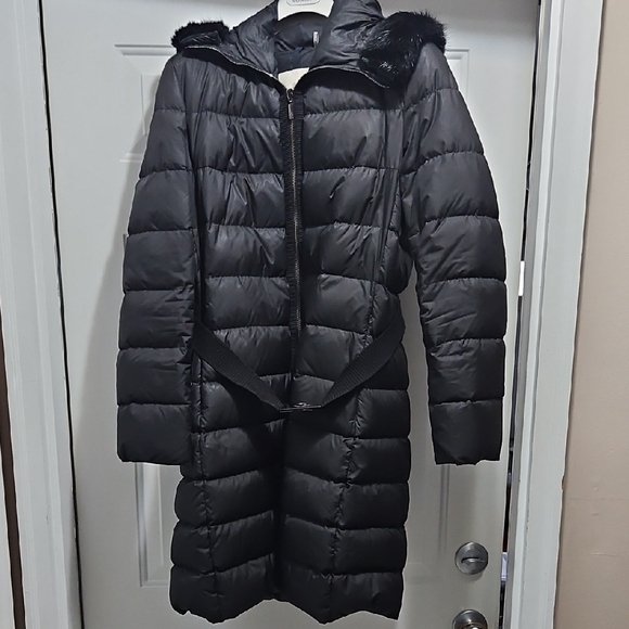 Moncler Jackets & Blazers - Women's Moncler Black Puffer Coat